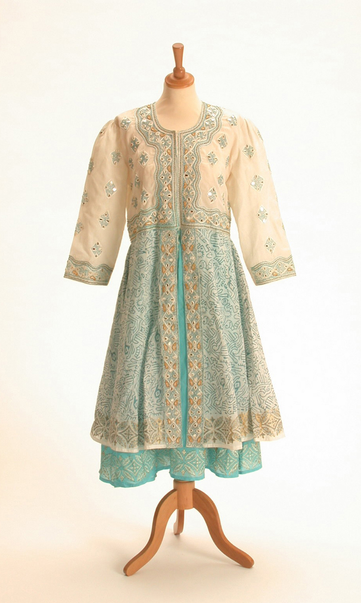 Woman's Kameez - India