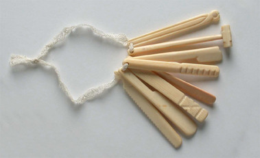 Teething Pegs - Edwardian